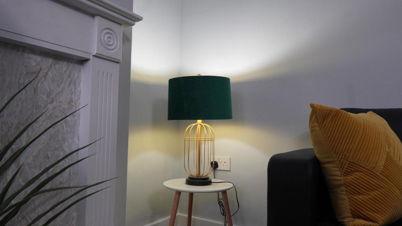 Portobello House - Four Bedroom House Perfect For Contractors - Sleeps 6 - Free Parking Γούλβερχαμπτον Εξωτερικό φωτογραφία