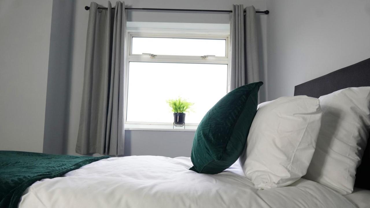 Portobello House - Four Bedroom House Perfect For Contractors - Sleeps 6 - Free Parking Γούλβερχαμπτον Εξωτερικό φωτογραφία