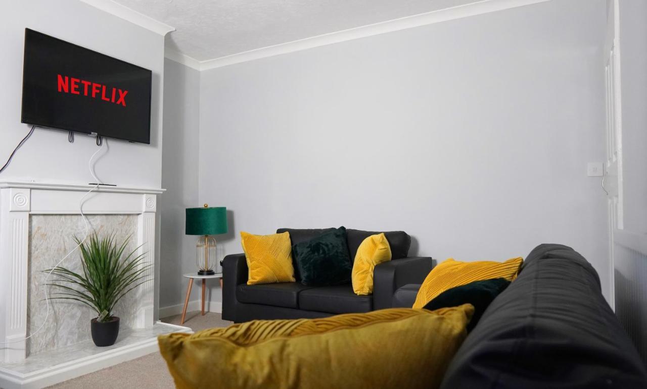 Portobello House - Four Bedroom House Perfect For Contractors - Sleeps 6 - Free Parking Γούλβερχαμπτον Εξωτερικό φωτογραφία